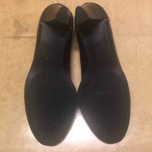 Reflectivity high heel shoe Size 6 1/2 black - Picture 3 of 4